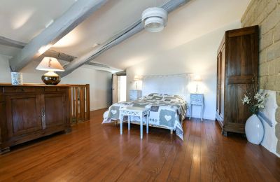Historic property for sale Uzès, Occitania, Image 22/32