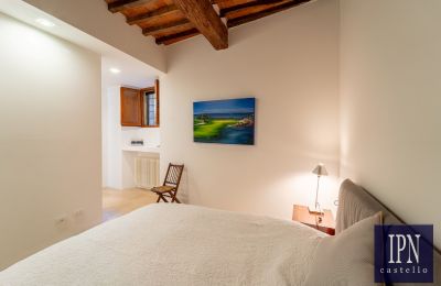 Period apartment for sale Castelmuzio, Tuscany, Image 27/39