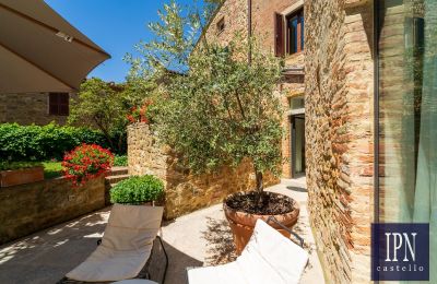 Period apartment for sale Castelmuzio, Tuscany, Image 14/39