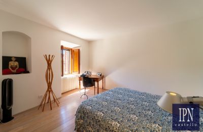 Period apartment for sale Castelmuzio, Tuscany, Image 37/39