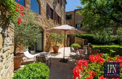 Period apartment for sale Castelmuzio, Tuscany, Image 4/39