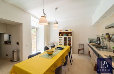 Period apartment for sale Castelmuzio, Tuscany, Image 21/39