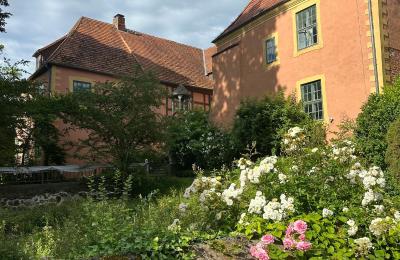 Medieval castle for sale 18513 Glewitz, Turow 19, Mecklenburg-West Pomerania, der Schlosspark
