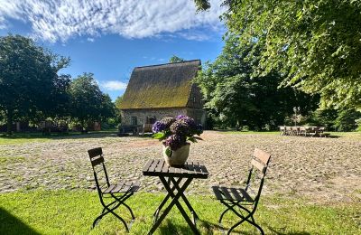 Medieval castle for sale 18513 Glewitz, Turow 19, Mecklenburg-West Pomerania, das Ritter-Kavaliershaus