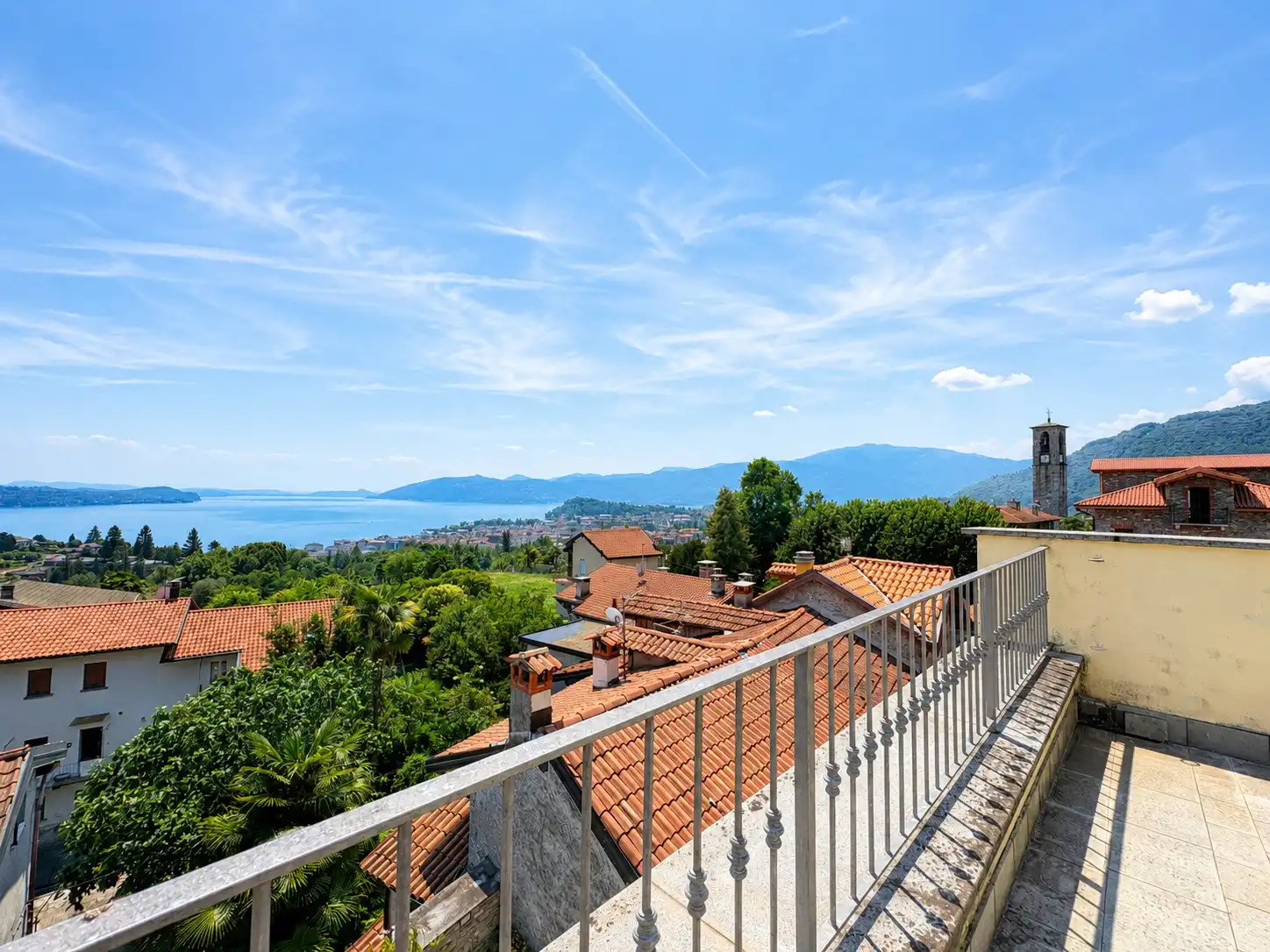 Photos 17th-century period property in Zoverallo with Lake Maggiore views