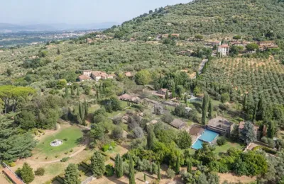 Monastery for sale Arezzo, Tuscany, Image 2/86
