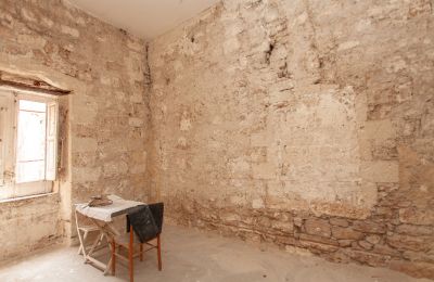 Town mansion for sale Taranto, Via Duomo 190, Apulia, Image 6/36
