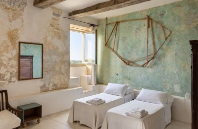 Period mansion for sale Cortona, Tuscany, Image 13/21