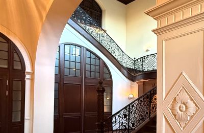 Castle for sale 61137 Schöneck, Hesse, Beeindruckende Eingangshalle