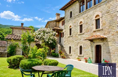 Manor house for sale Caprese Michelangelo, Tuscany, Image 5/39