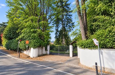 Period mansion for sale Castelletto Sopra Ticino, Via Primo Maggio, Piedmont, Image 29/30