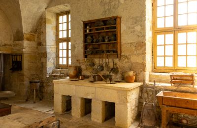 Monastery for sale Occitania, Image 21/30