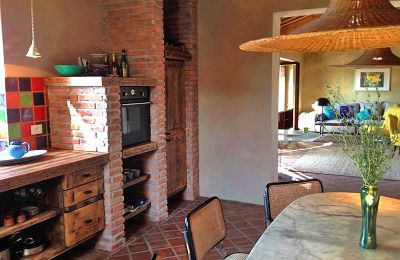 Country House for sale Montescudaio, Tuscany:  RIF 2185 Küche mit Blick zum Wohnbereich