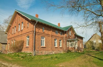 Manor House for sale 18337 Ehmkenhagen, Am Dorfplatz 4, Mecklenburg-West Pomerania:  
