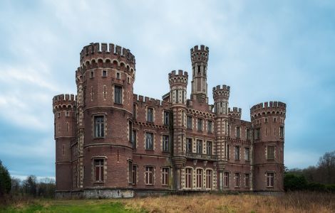  - Moulbaix Castle