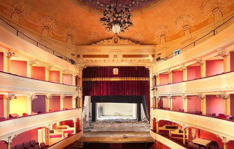  - teatro fiore