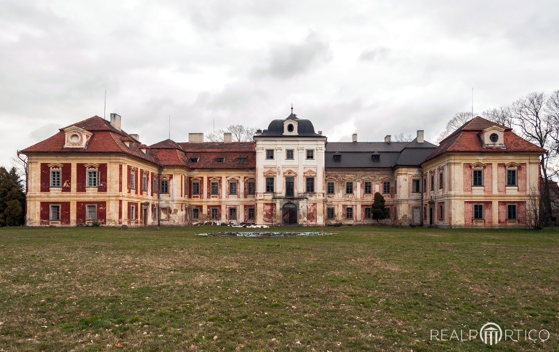 Palace in Dolní Lukavice, Dolní Lukavice