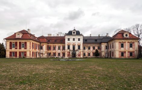  - Palace in Dolní Lukavice