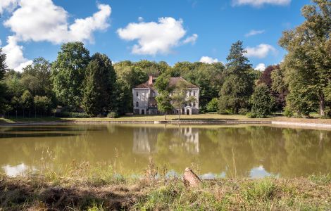  - Manor in Białowąs, West Pomerania