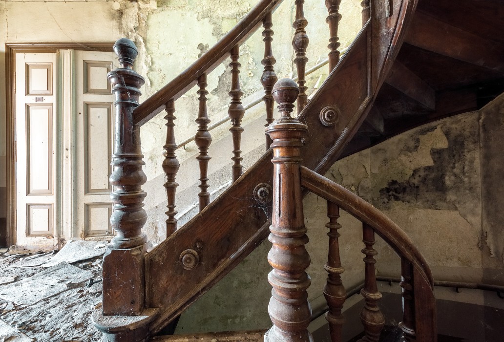 Staircase detail in former Manor Altoschatz, Altoschatz