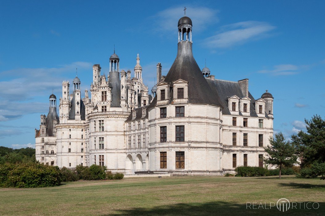 Chambord Castle: View from West, Chambord