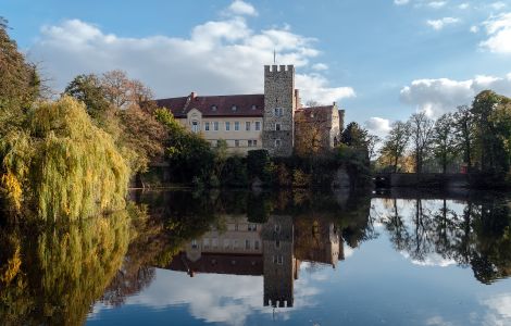  - Moated Castle in Flechtingen