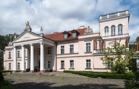  - Palace in Gębice