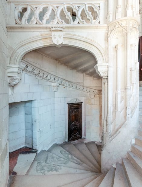  - Château de Chaumont: Spiral stairs