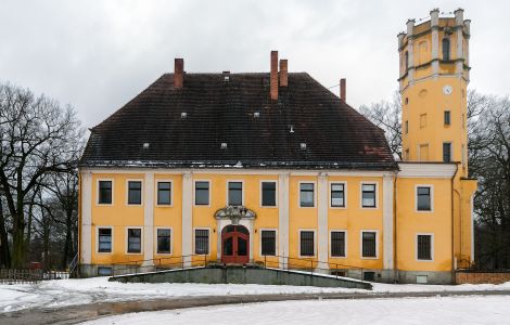 /pp/cc_by_nc_nd/thumb-schloss-spree-haehnichen-realportico.jpg