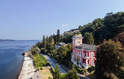 Stresa, Via Sempione Sud - Historic villas in Stresa: Villa Excelsior Niobe