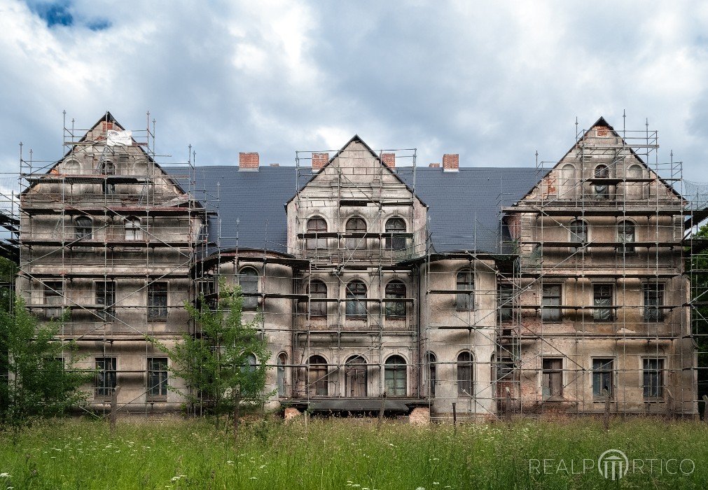 Manor in Lüssow, Vorpommern-Greifswald District, Lüssow