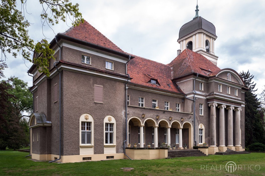Palace in Łosiów, Łosiów