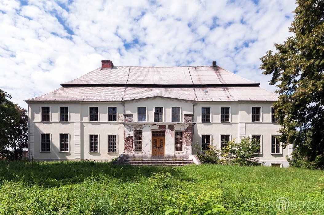 Manor in Sitno, Western Pomerania, Sitno