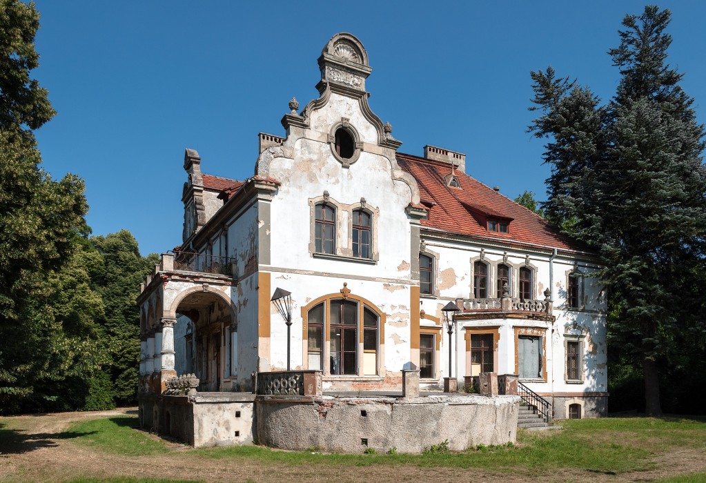 Manor in Targoszyn, Lower Silesia, Targoszyn