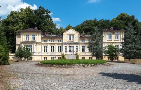  - Manor in Groß Potrems, formerly "Schlosshotel Nordland"