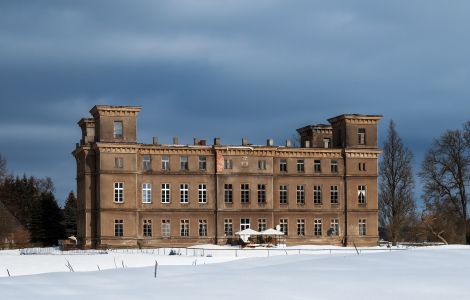 Bülow, Schlossstraße - Manor in Bülow (Ludwigslust-Parchim)