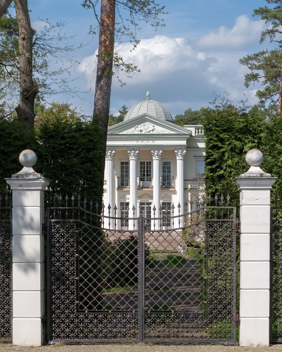 Old or new? Villa in Konstancin-Jeziorna, Konstancin-Jeziorna