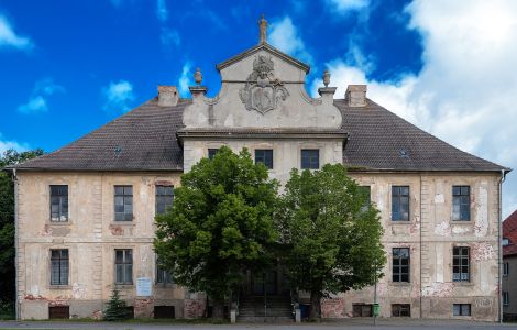 Sponholz, Dorfstr. - Manor House in Sponholz, Mecklenburg Lakes