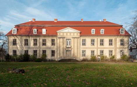 Quetzdölsdorf, Geschwister-Scholl-Straße - Manor in Quetzdölsdorf