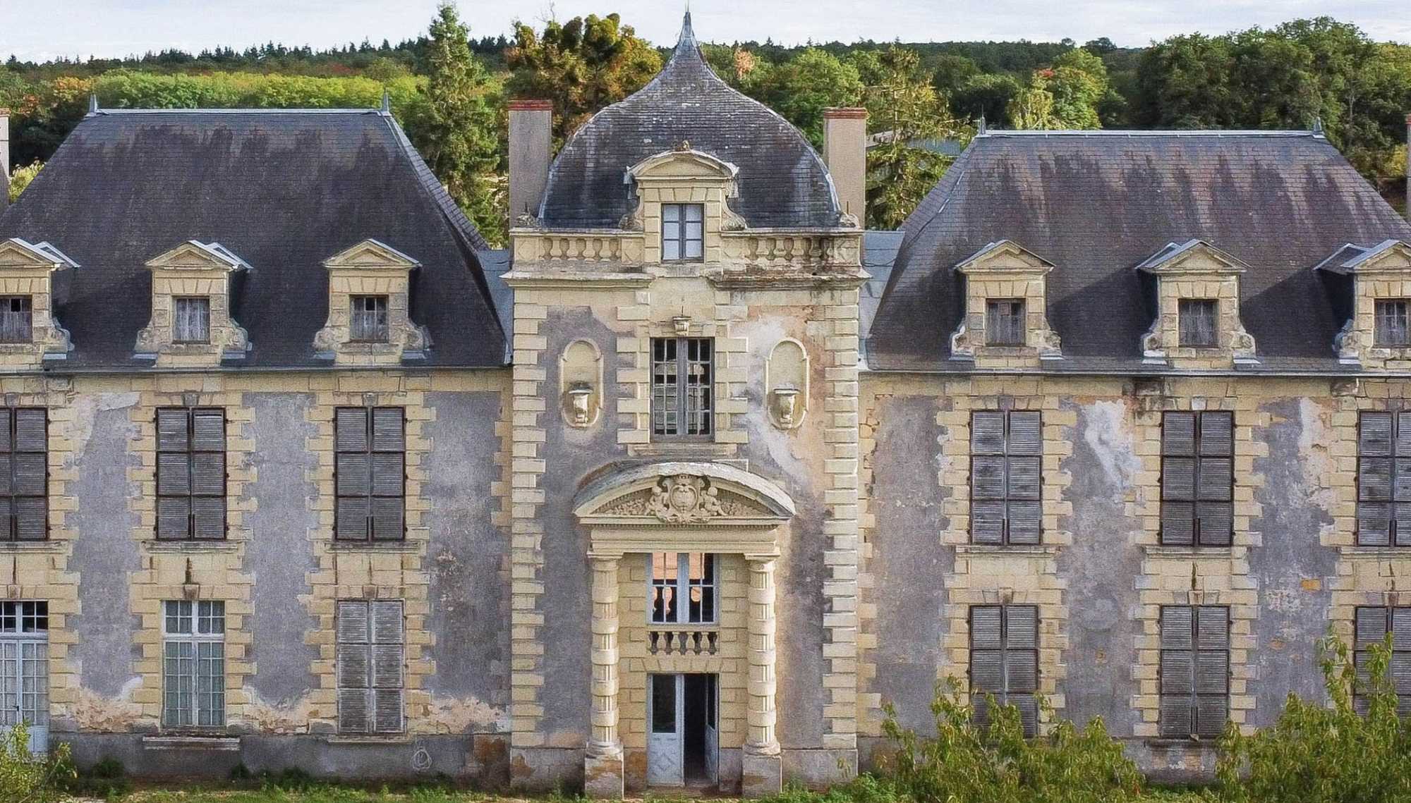 Elegant French castle for sale