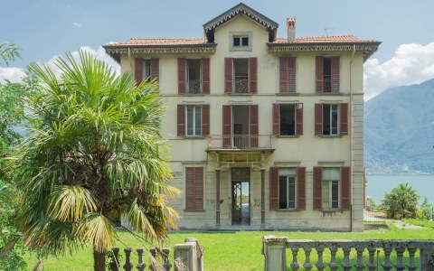 Historic villas for sale in Europe