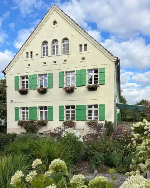 Country property Historic estate listings May 2026