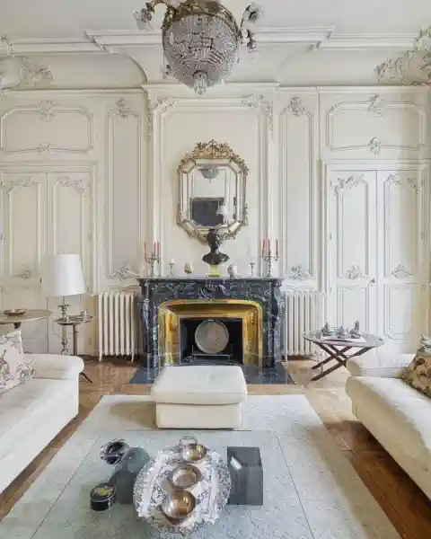 Period apartment Historic estate listings May 2026