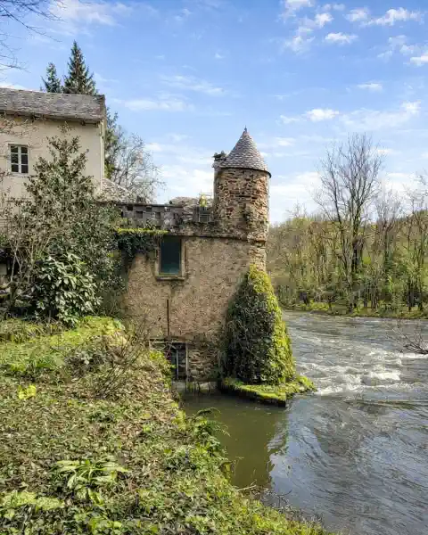 Mill Historic estate listings May 2026