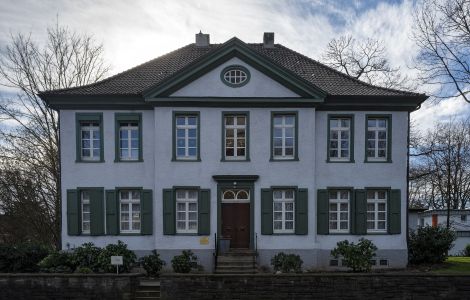 Heeren, Pfarrhaus - Historical Rectory