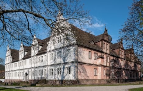 Bevern, Am Schloss - Weser Renaissance Style­ Castle in Bevern