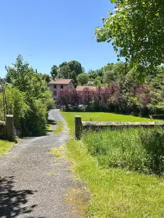 Charming Former Monastery for sale in the heart of the Auvergne , Auvergne-Rhône-Alpes