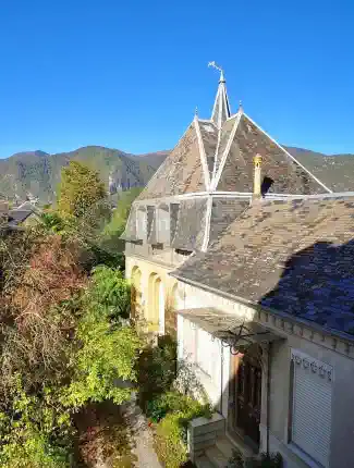 Manor with mountain panorama, garden and chic outbuildings, Marignac, Occitania