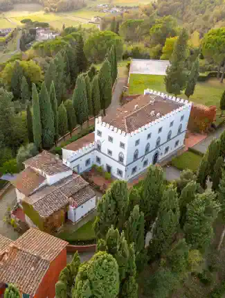 Agricultural estate with castle, vineyards and park between Pisa and Florence, San Miniato, Tuscany