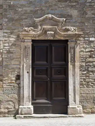 Palazzo Merletti – 14th-Century Noble Residence in the Marche